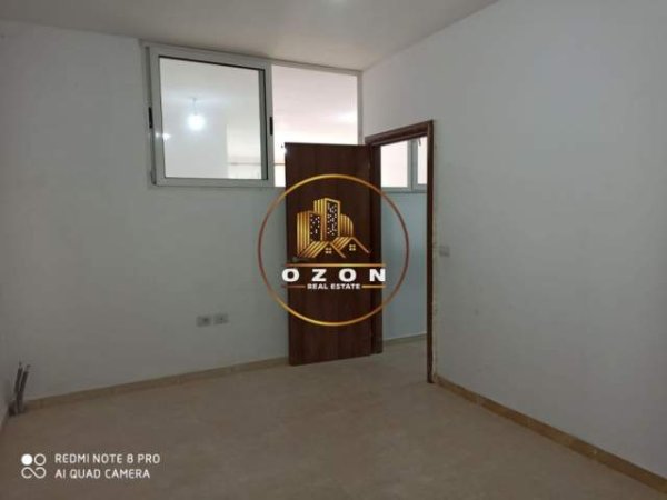 Tirane, shitet apartament 2+1 Kati 1, 102 m² 800 Euro/m2 (Fresk)