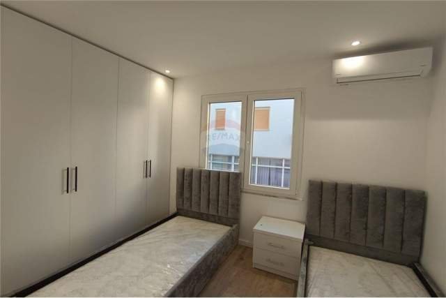 Tirane, jepet me qera apartament 2+1+BLK Kati 3, 600 Euro (Rr.Don Bosko)