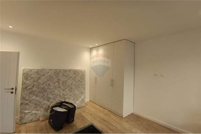Tirane, jepet me qera apartament 2+1+BLK Kati 3, 600 Euro (Rr.Don Bosko)