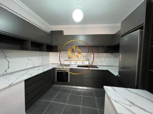 Tirane, jepet me qera apartament 2+1 Kati 2, 90 m² 40.000 Leke (Astir)