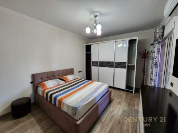 Tirane, shitet apartament 2+1+A+BLK Kati 5, 251 m² 170.000 Euro (fresku)