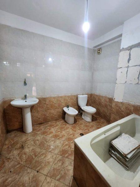 Tirane, shitet apartament Kati 6, 110 m² 190.000 Euro (Rruga Elbasanit)