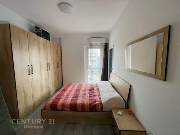 Tirane, jepet me qera apartament 1+1+BLK Kati 9, 75 m² 450 Euro (Rruga 5 Maji)