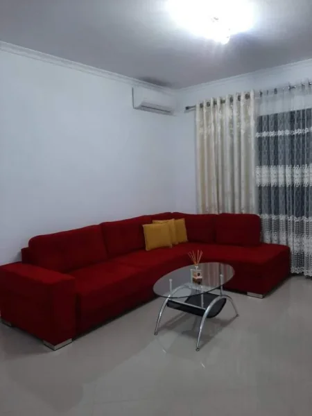Tirane, jepet me qera apartament Kati 5, 75 m² 450 Euro (Astir)
