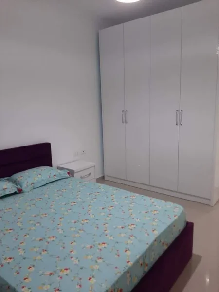 Tirane, jepet me qera apartament Kati 5, 75 m² 450 Euro (Astir)