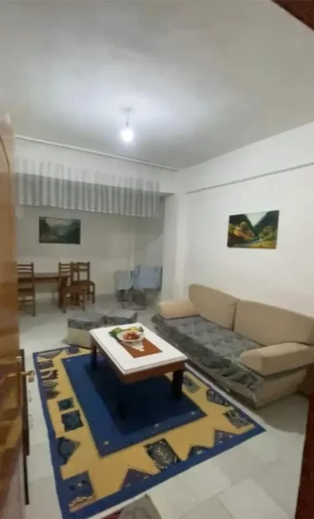 Tirane, jepet me qera apartament Kati 1, 70 m² 400 Euro (Zogu i Zi)