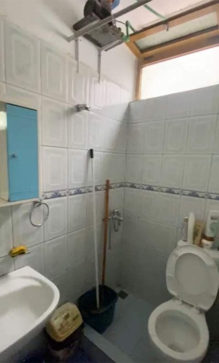 Tirane, jepet me qera apartament Kati 1, 70 m² 400 Euro (Zogu i Zi)