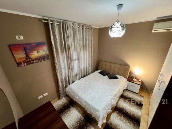 Tirane, jepet me qera apartament 2+1+BLK Kati 4, 100 m² 650 Euro (pranë Kristal Center Tirana,)