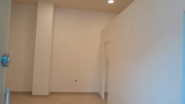 Tirane,  Ambient biznesi #meQira ( Gjykata e Tiranes )