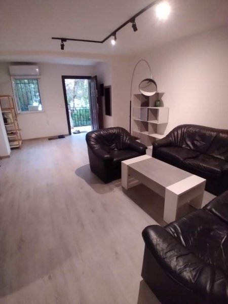Tirane, jepet me qera apartament 2+1+BLK Kati 1, 120 m² 550 Euro (karl gega)