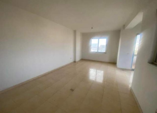 Tirane, shitet apartament Kati 4, 118 m² 76.700 Euro (Kamez)