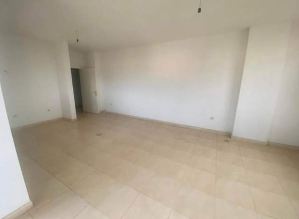 Tirane, shitet apartament Kati 4, 118 m² 76.700 Euro (Kamez)