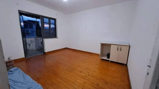 Tirane, shitet apartament 2+1+BLK Kati 5, 78 m² 124.000 Euro (rruga e Kavajes)