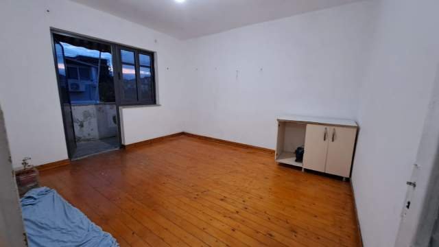 Tirane, shitet apartament 2+1+BLK Kati 5, 78 m² 124.000 Euro (rruga e Kavajes)