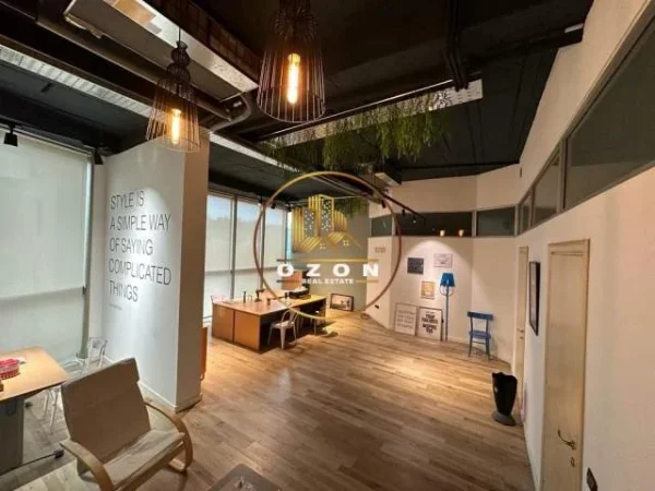 Ambient biznesi për shitje në Myslym Shyr!