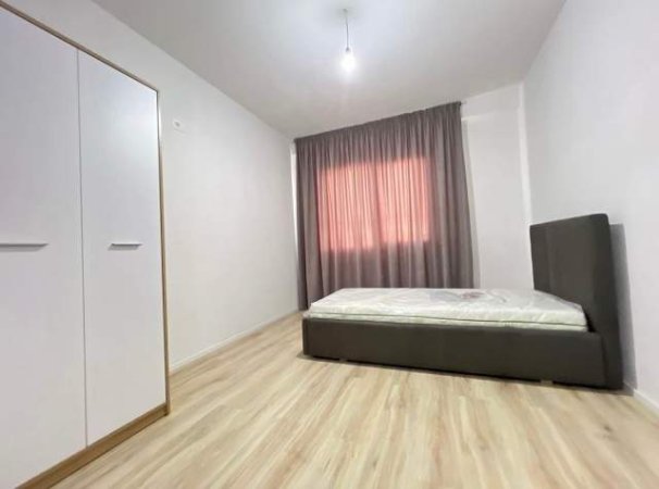 Tirane, jepet me qera apartament 2+1+BLK Kati 1, 90 m² 550 Euro (Rruga Teodor Keko)