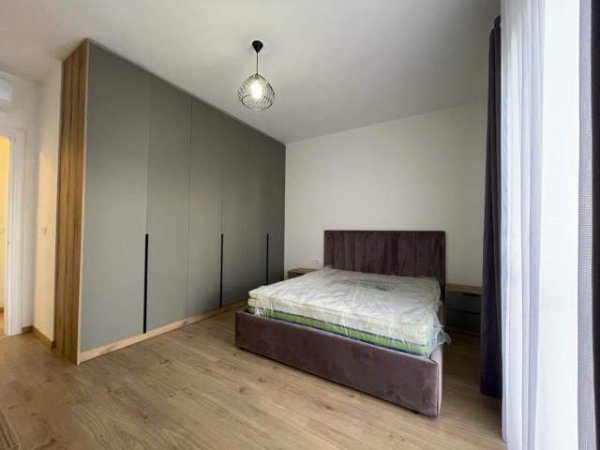 Tirane, jepet me qera apartament 2+1+BLK Kati 2, 107 m² 900 Euro (Liqeni i Thate)
