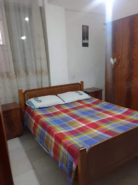 Tirane, jepet me qera apartament 2+1 Kati 1, 60 m² 40.000 Leke (vellezeri manastirliu)