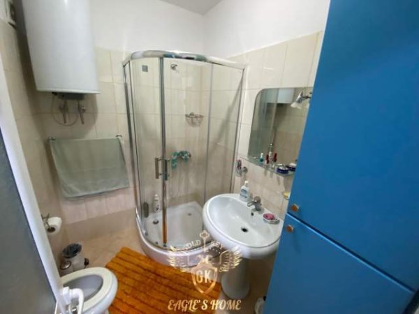 Durres, shes apartament 1+1 Kati 3, 37 m² 39.999 Euro (Shkembi Kavajes, Hotel Majestic)