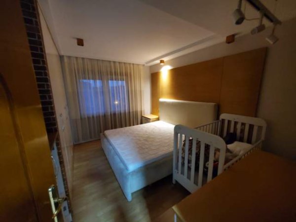 Tirane, ofert apartament Kati 5, 70 m² 500 Euro (21 Dhjetori)
