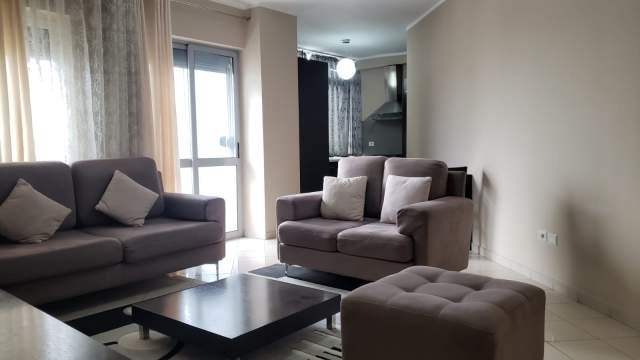 !!!  Dhene  !!!   Durres, jepet me qera apartament 1+1+BLK Kati 10, 74 m² 350 Euro (Mbi Raiffeisen Bank, ne krah te Bashkise Durres)