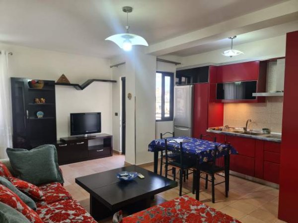 Tirane, jepet me qera apartament 1+1+BLK Kati 5, 70 m² 430 Euro (Grigor Heba) perballe stadiumit Dinamo
