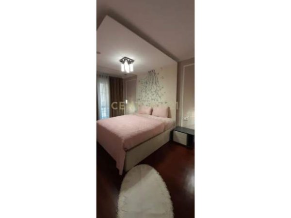 Tirane, jepet me qera apartament 2+1+A+BLK Kati 3, 110 m² 1.000 Euro (liqeni i thate)