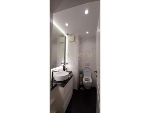 Tirane, jepet me qera apartament 2+1+A+BLK Kati 3, 110 m² 1.000 Euro (liqeni i thate)