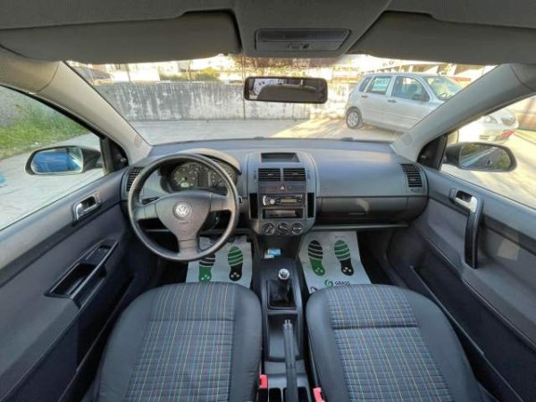 Tirane, shes makine Volkswagen POLO Viti 2007, 3.590 Euro