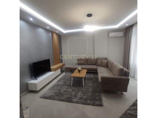 Tirane, Jepet me qera  apartament 2+1+BLK Kati 6, 98 m² 500 Euro (Rruga e Dibres)