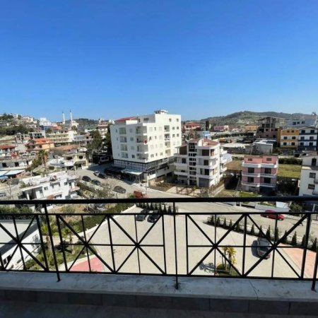 Golem, shes apartament Kati 6, 101 m² 65.000 Euro (Mali i Robit)