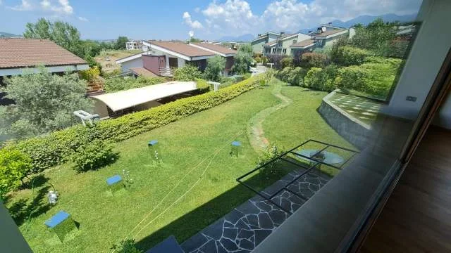 Tirane, shes Vile 4+1+A+BLK Kati 0, 700 m² 1.500.000 Euro (Long Hill Residence)