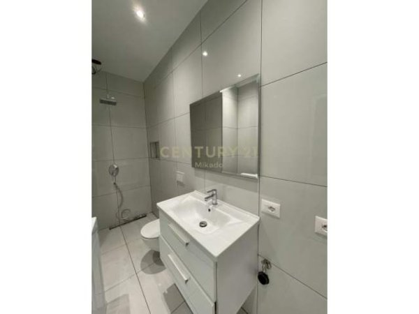 Tirane, jepet me qera apartament 2+1+BLK Kati 2, 90 m² 350 Euro (Jordan Misja)