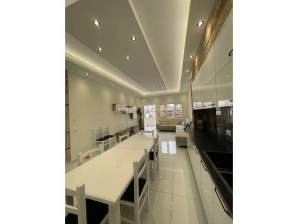 Tirane, jepet me qera apartament 2+1+BLK Kati 2, 90 m² 350 Euro (Jordan Misja)
