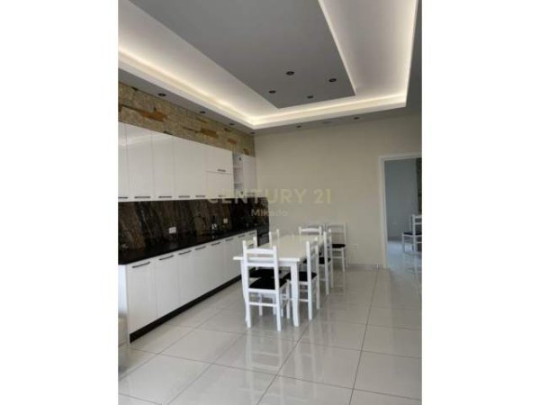 Tirane, jepet me qera apartament 2+1+BLK Kati 2, 90 m² 350 Euro (Jordan Misja)