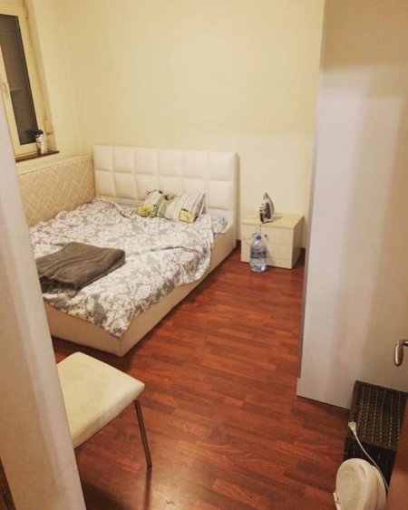 Tirane, jepet me qera apartament 1+1+BLK Kati 3, 75 m² 400 Euro (Bulevardi Zogu 1)