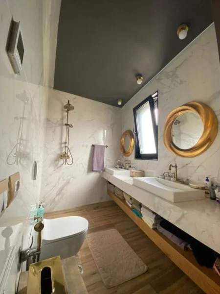 Tirane, shes apartament duplex Dublex Kati 6, 340 m² 340.000 Euro (Fresk)