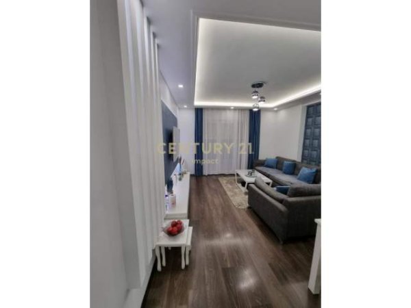 Tirane, shes apartament 2+1+BLK Kati 2, 117 m² 235.000 Euro (21 Dhjetori)