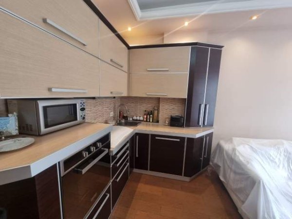 Tirane, jepet me qera apartament 3+1+BLK Kati 5, 400 Euro (Pranë Spar)