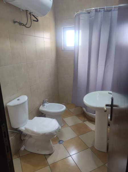 Tirane, jepet me qera apartament Kati 6, 100 m² 550 Euro  tek ish fusha e aviacionit