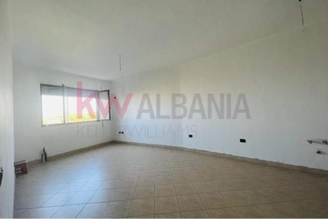 Tirane, shitet apartament 1+1+BLK Kati 4, 67 m² 72.000 Euro (Teleferiku)