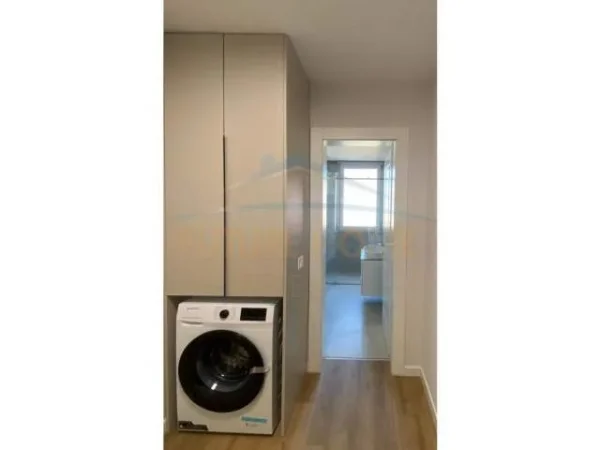 Tirane, jepet me qera apartament 2+1+BLK Kati 6, 113 m² 1.200 Euro (Tregu elektrik)