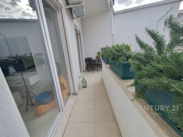 Tirane, shes apartament 2+1+BLK Kati 4, 91 m² 130.000 Euro (Liqeni i Thate)