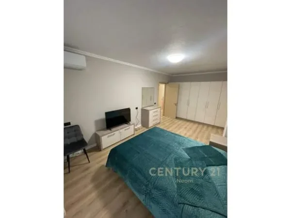 Tirane, jepet me qera apartament 2+1+BLK Kati 7, 115 m² 650 Euro (Don Bosko)