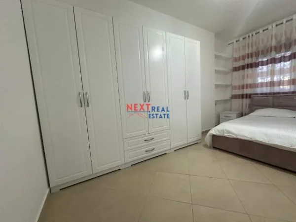 Lungomare, jepet me qera apartament 1+1+BLK Kati 4, 63 m² 300 Euro (Lungomare, Vlore)