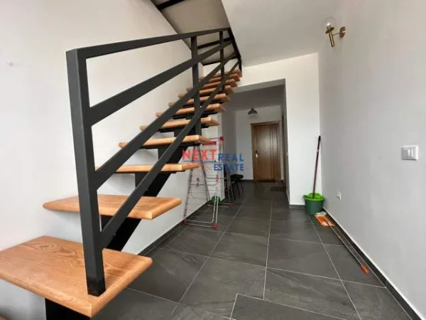 Vlore, shitet Vile 2 Katshe 260 m² 600.000 Euro (Jonufer, Vlore)