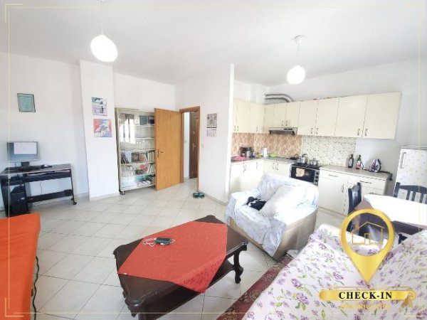 Tirane, shitet apartament 1+1+A+BLK Kati 5, 74 m² 104.000 Euro (Ish Profarma)