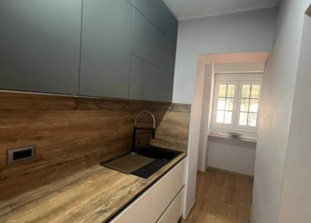 Tirane, shitet apartament 2+1 Kati 2, 90 m² 198.000 Euro (qender)