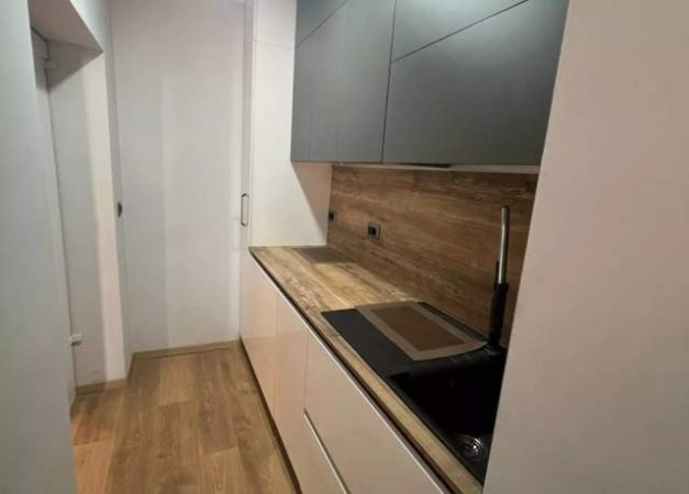 Tirane, shitet apartament 2+1 Kati 2, 90 m² 198.000 Euro (qender)