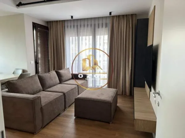 Tirane, jepet me qera apartament 2+1 Kati 5, 104 m² 1.400 Euro (Rruga e Barrikadave)
